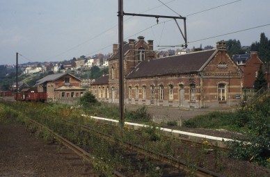 FLAWINNE  DIA 87-4712.jpg